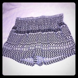 PacSun Kirra Beach Shorts, Black & White